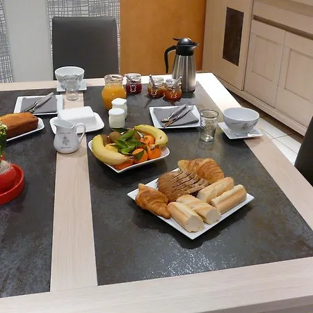 D'hotes Le Pot Au Lait Nocleg ze śniadaniem 3*